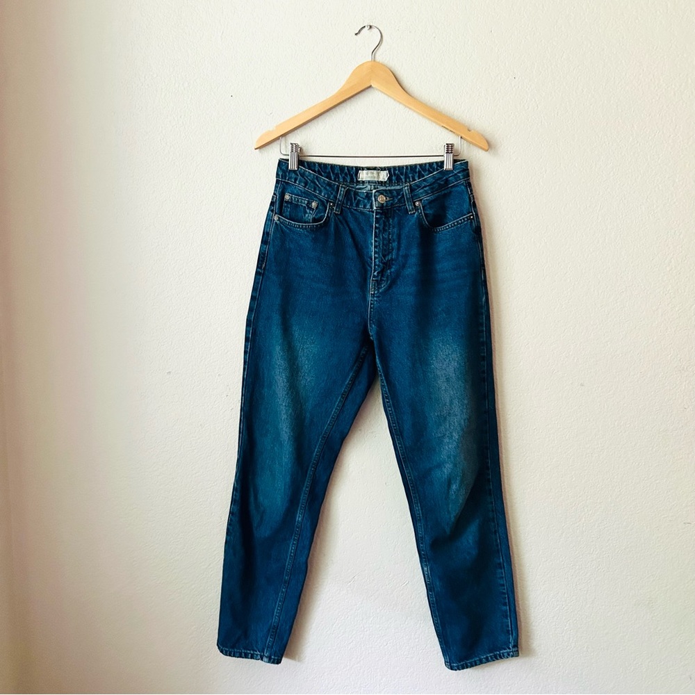 We The Free Classic Blue Denim High Rise Mom Jeans Size 28